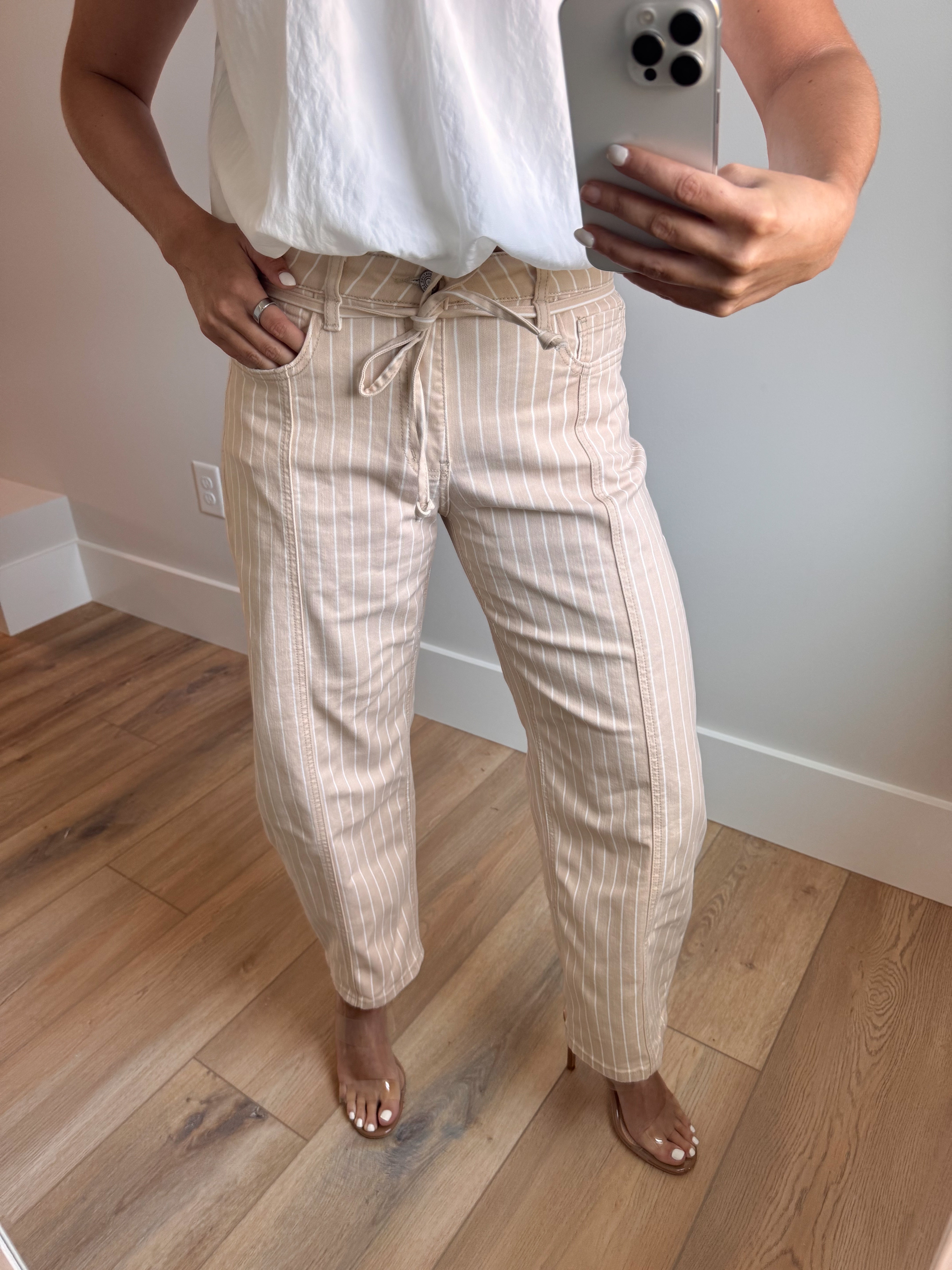 The Canvas Jean