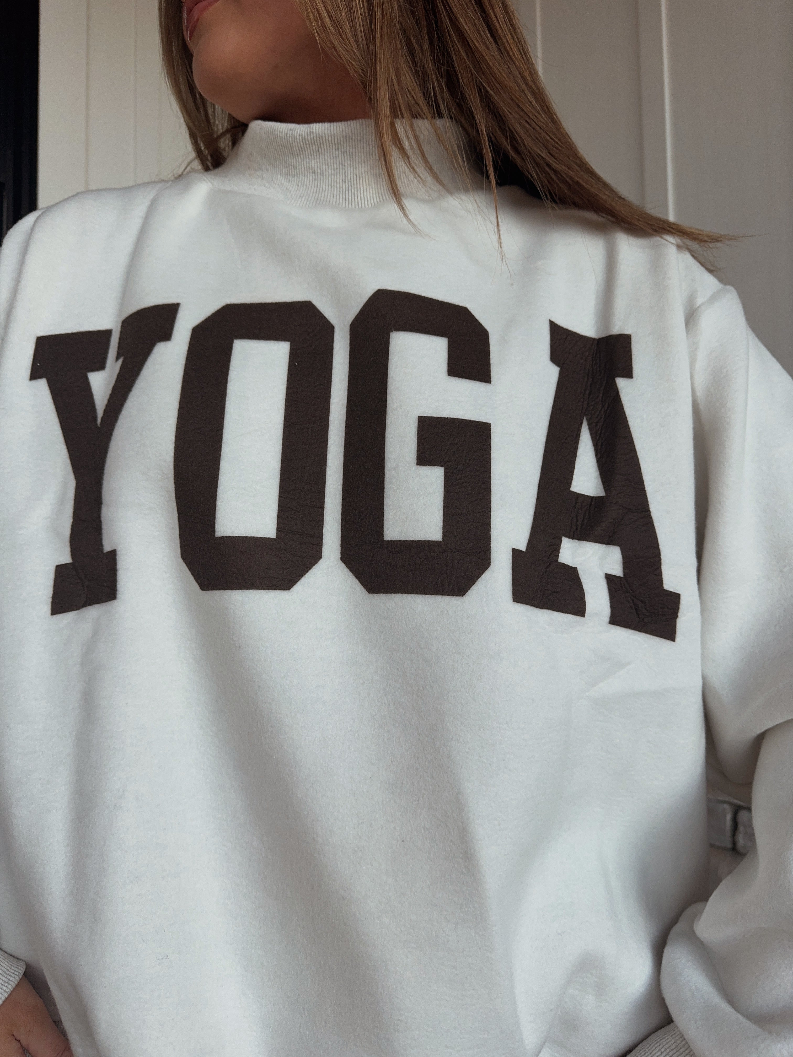 Pilates & Yoga Reversible Mockneck Sweatshirt