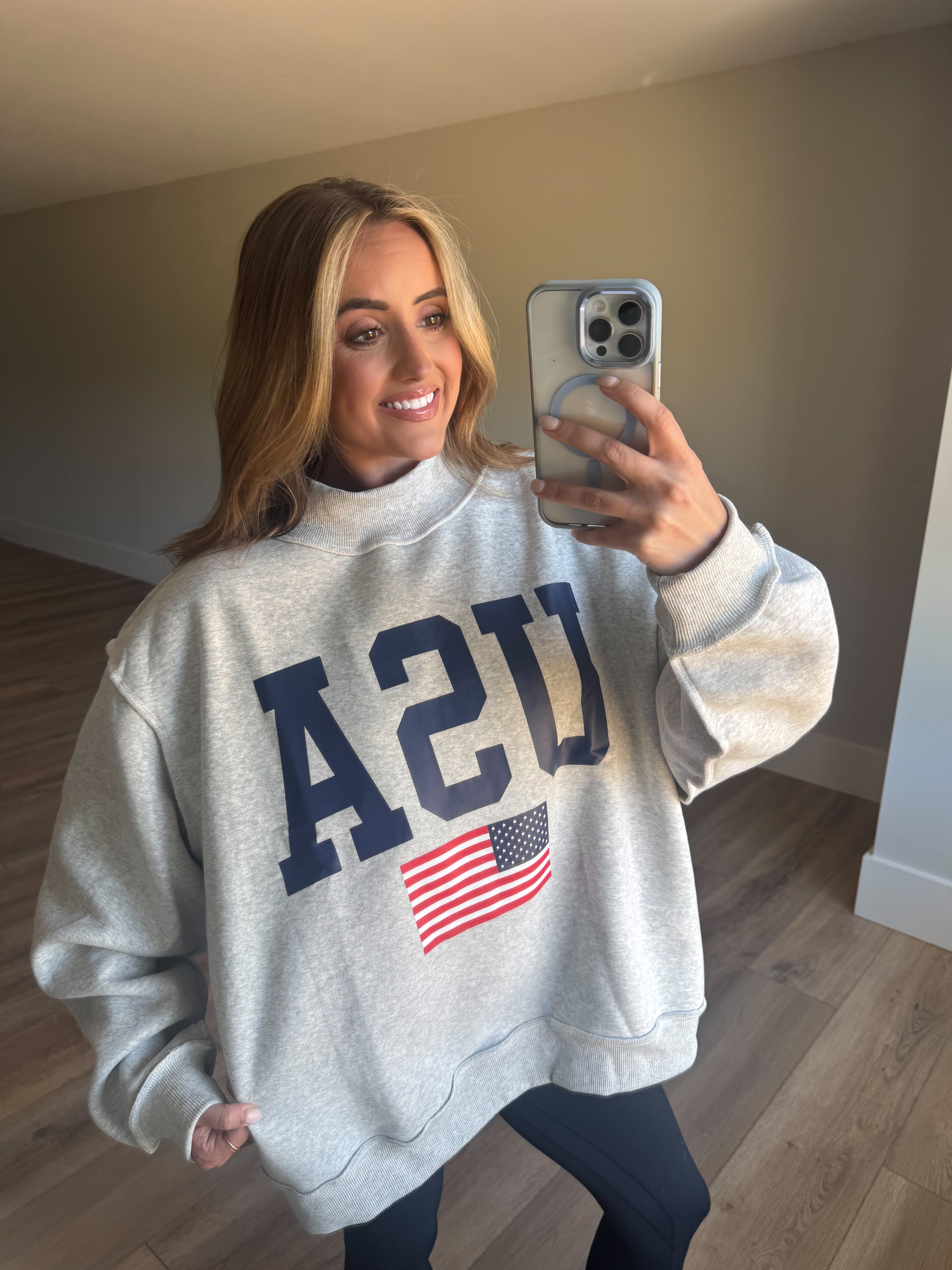 USA / America Reversible Mockneck (Restock)