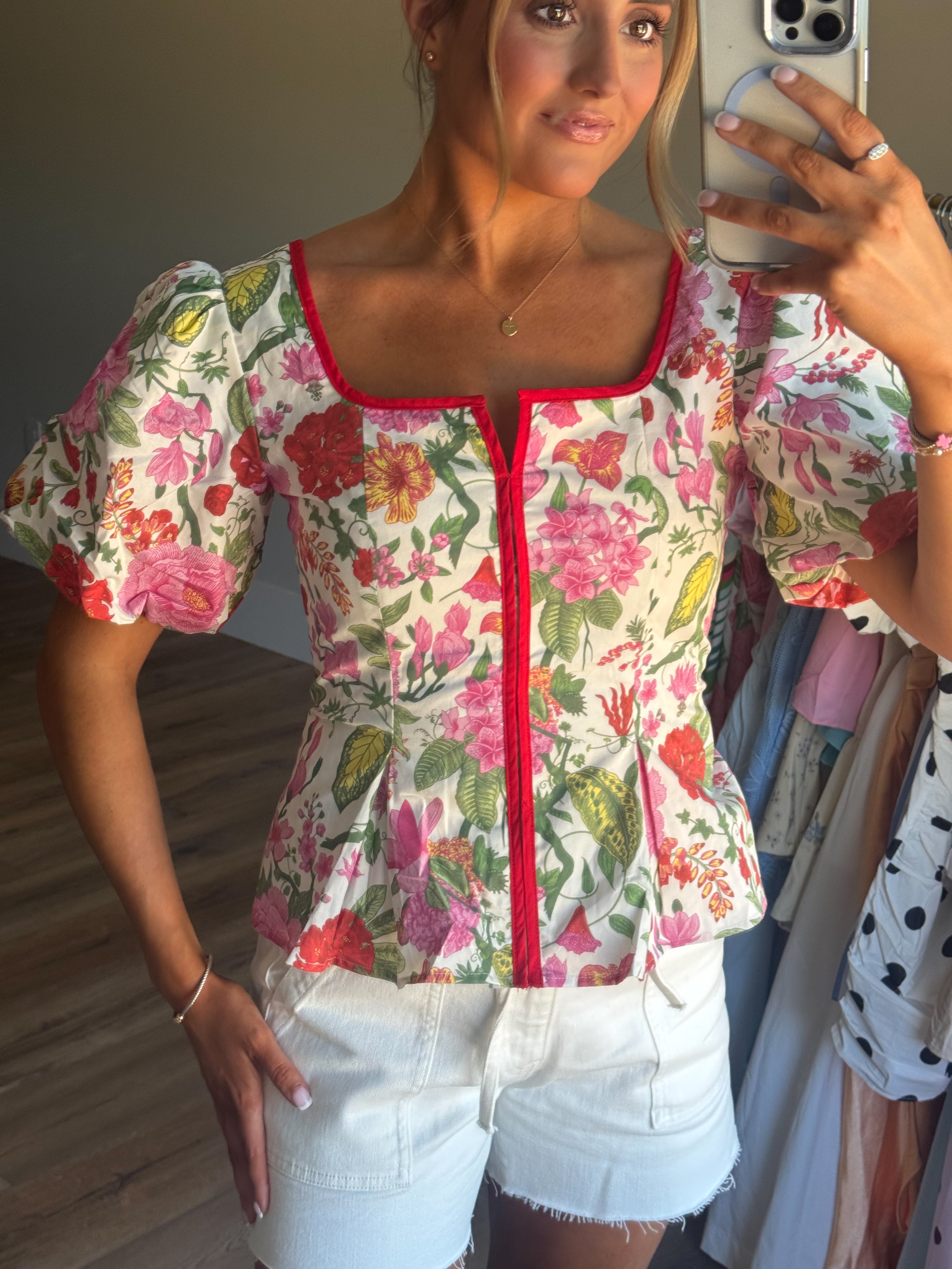 The Savanna Top