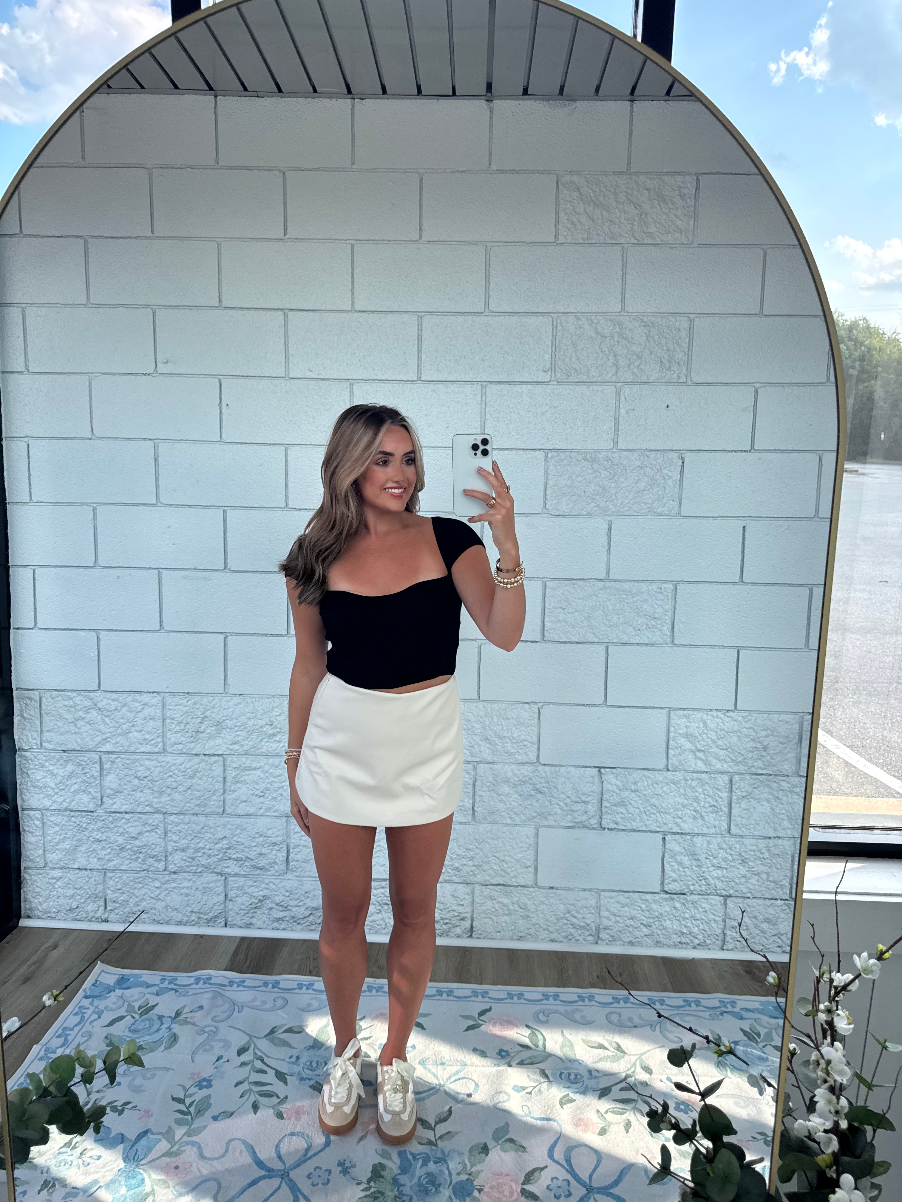 The Essential Top - Black