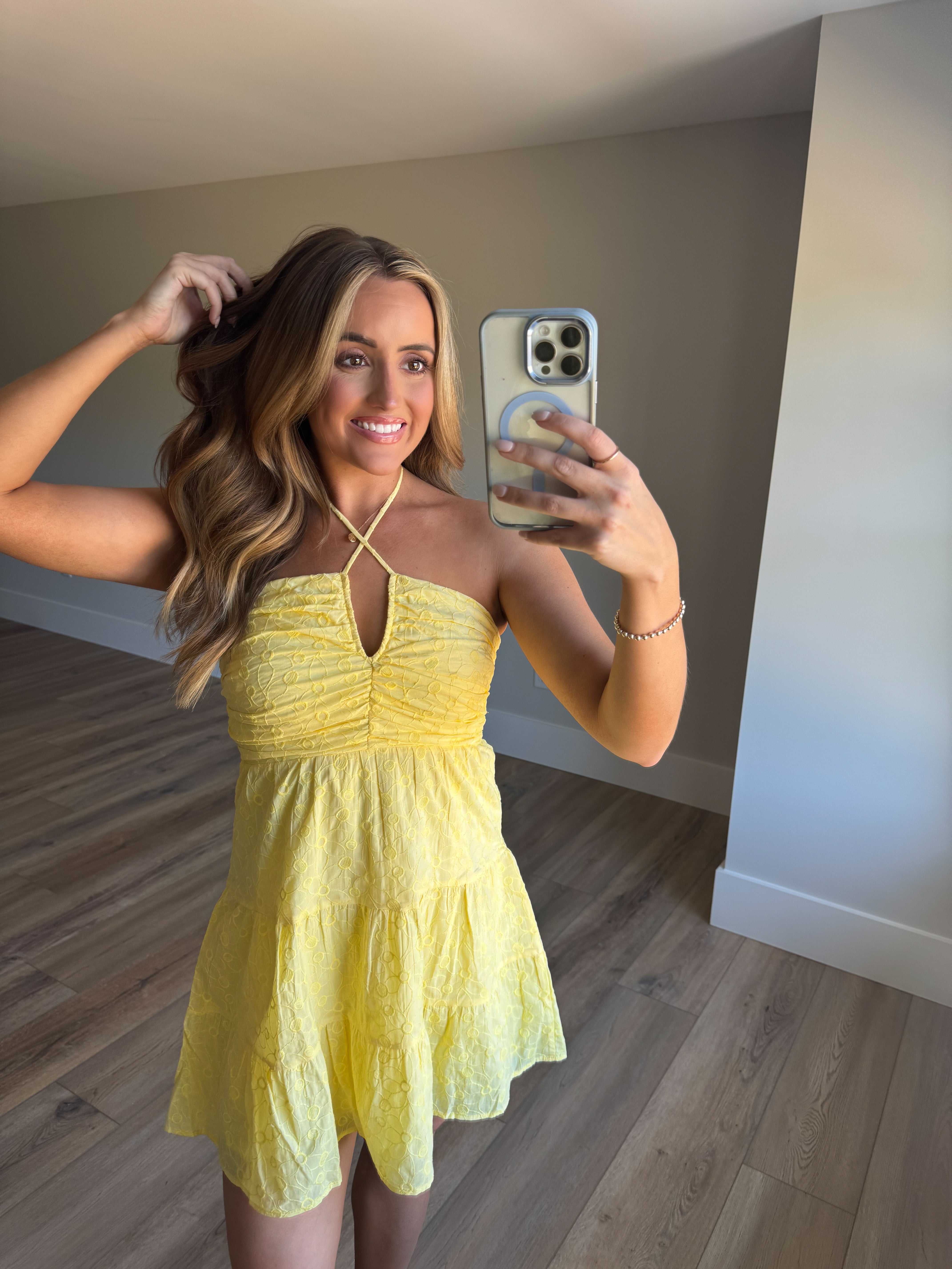 The Dandelion Halter Mini
