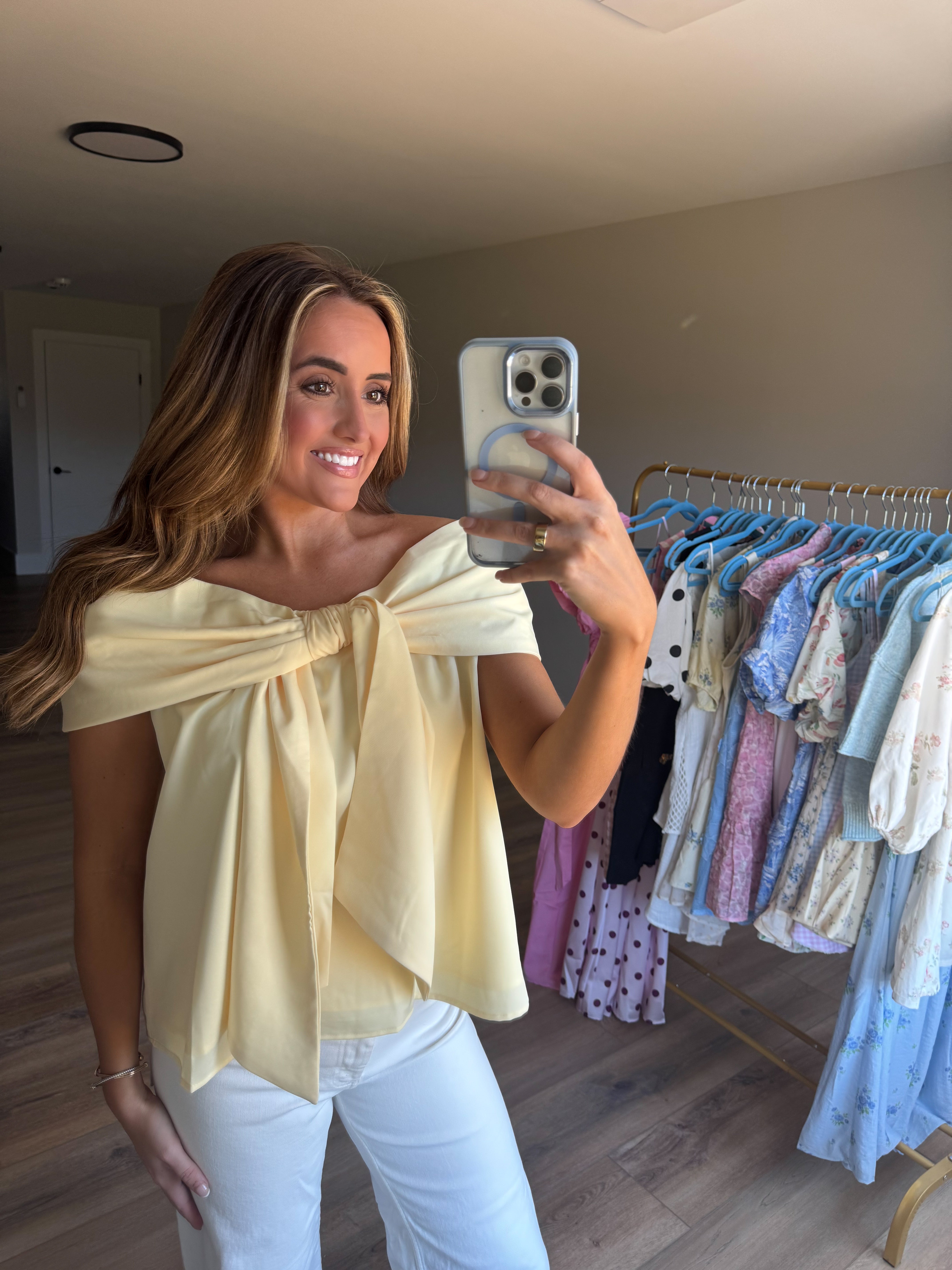 Livin' On Love Top - Yellow