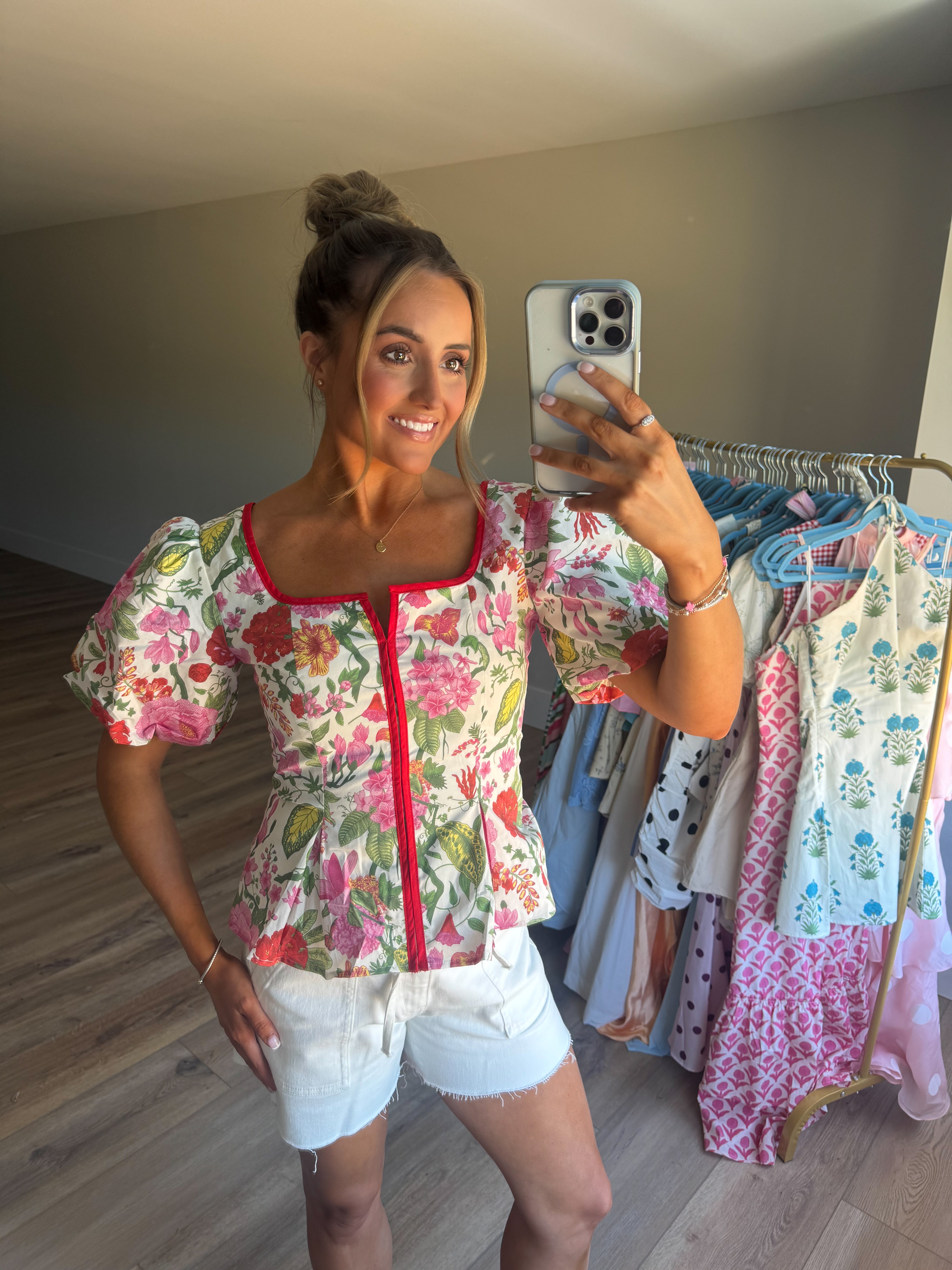 The Savanna Top
